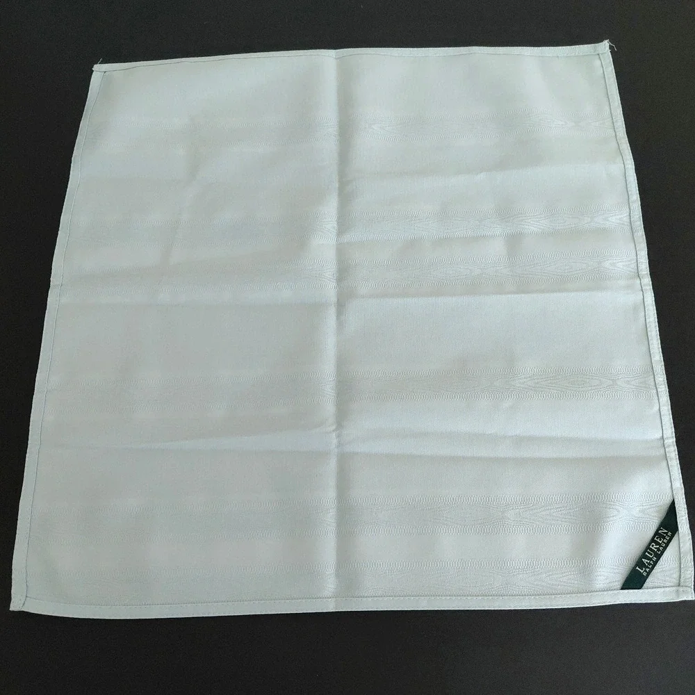 Set of 4 Lauren Ralph Lauren Cloth Napkins Pastel Blue NEW 20X20 Classic Elegant